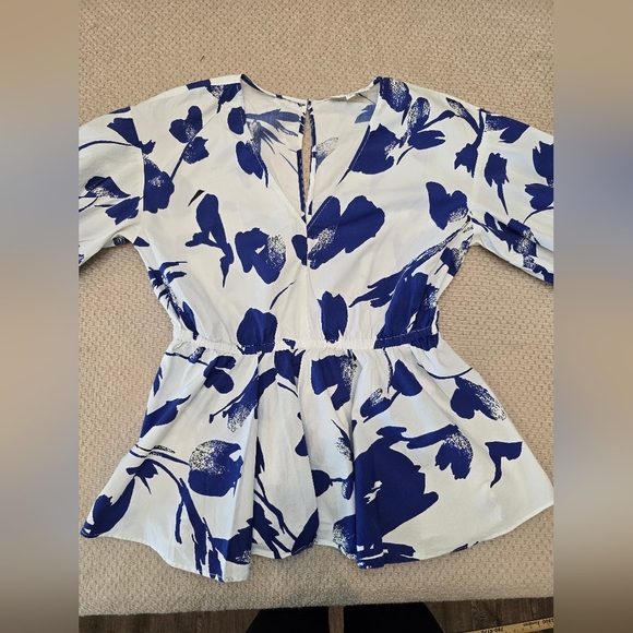 Jason Wu White/ Blue  Puff Sleeve Peplum Top Size 8 V-Neck - Picture 4 of 11